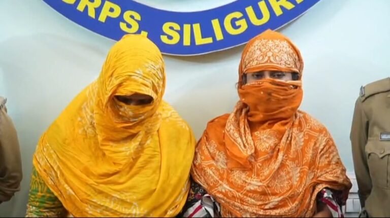 অবৈধভাবে ভারতে প্রবেশ, গ্রেফতার ২ বাংলাদেশি মহিলা